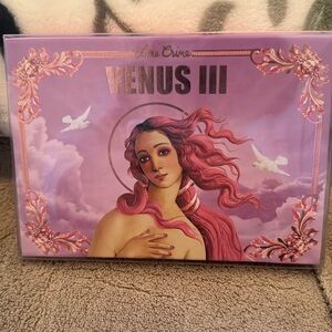 BNIB LIME CRIME VENUS III